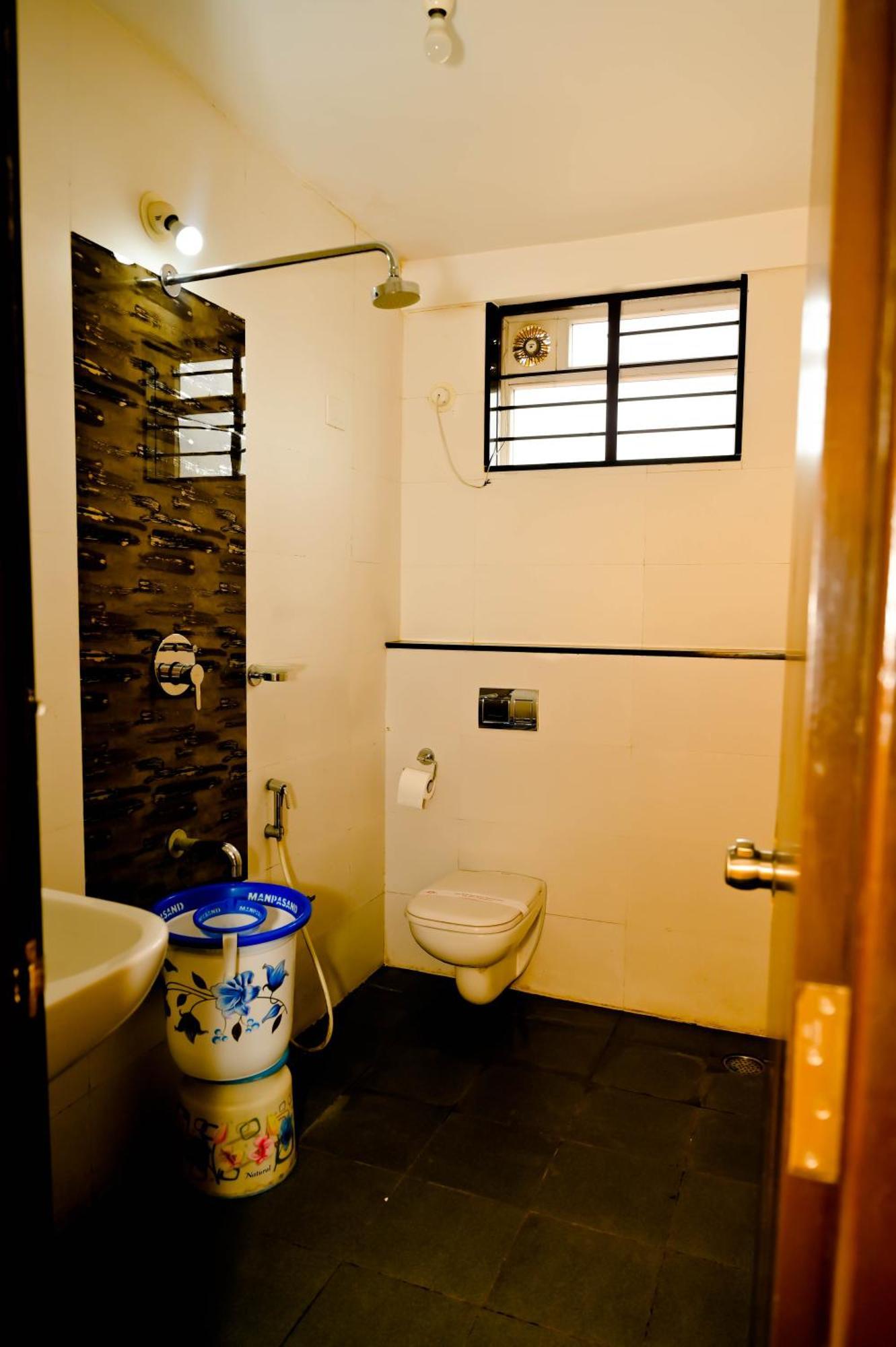 Hotel Townhouse Mk Chikmagalūr Exterior foto