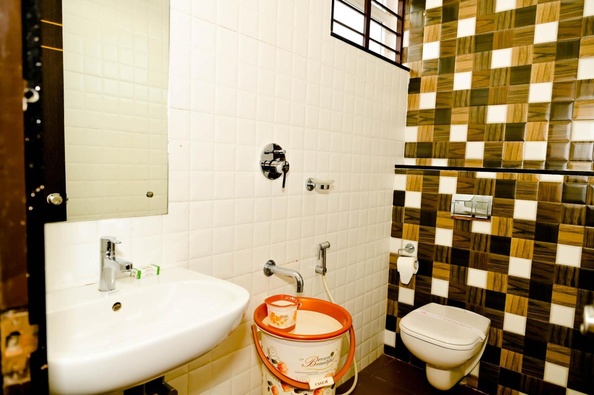 Hotel Townhouse Mk Chikmagalūr Exterior foto